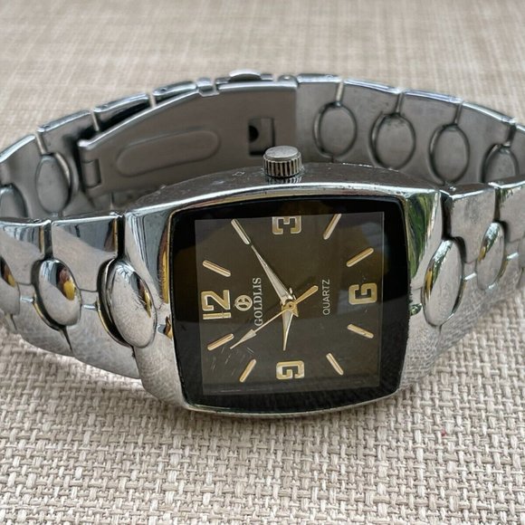 Goldis Men Wrist Watch Silver Tone Analog Quartz Black Face Watch - Picture 11 of 14